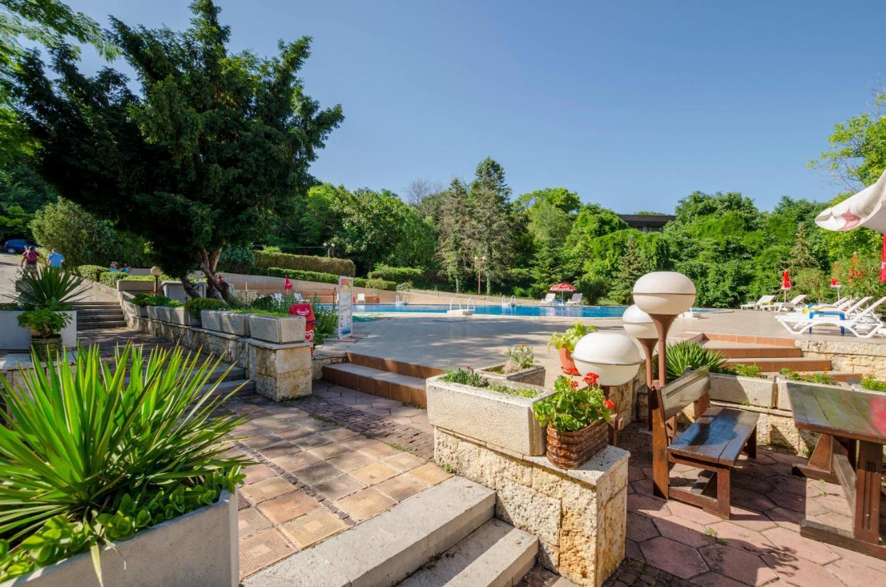 Park Complex Viktoria Hotel Balchik Ngoại thất bức ảnh