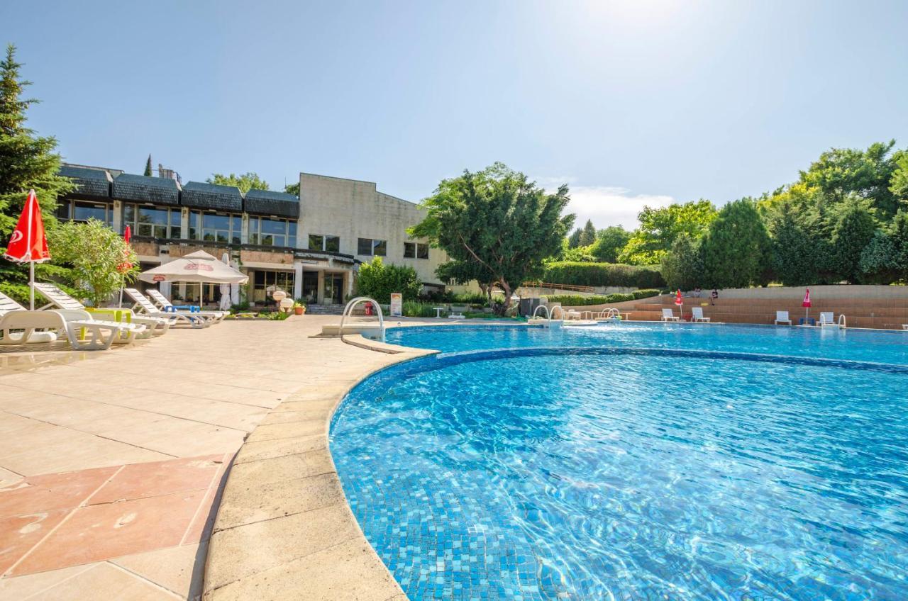 Park Complex Viktoria Hotel Balchik Ngoại thất bức ảnh